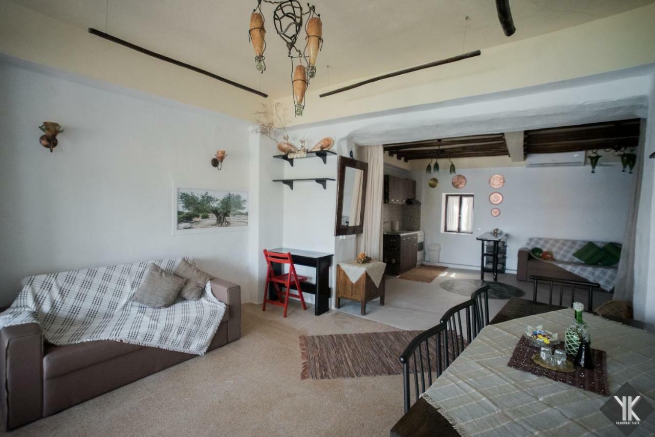 Komissa΄S Beach House Agia Pelagia Kythira المظهر الخارجي الصورة