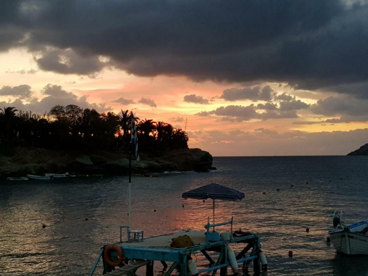 Komissa΄S Beach House Agia Pelagia Kythira المظهر الخارجي الصورة